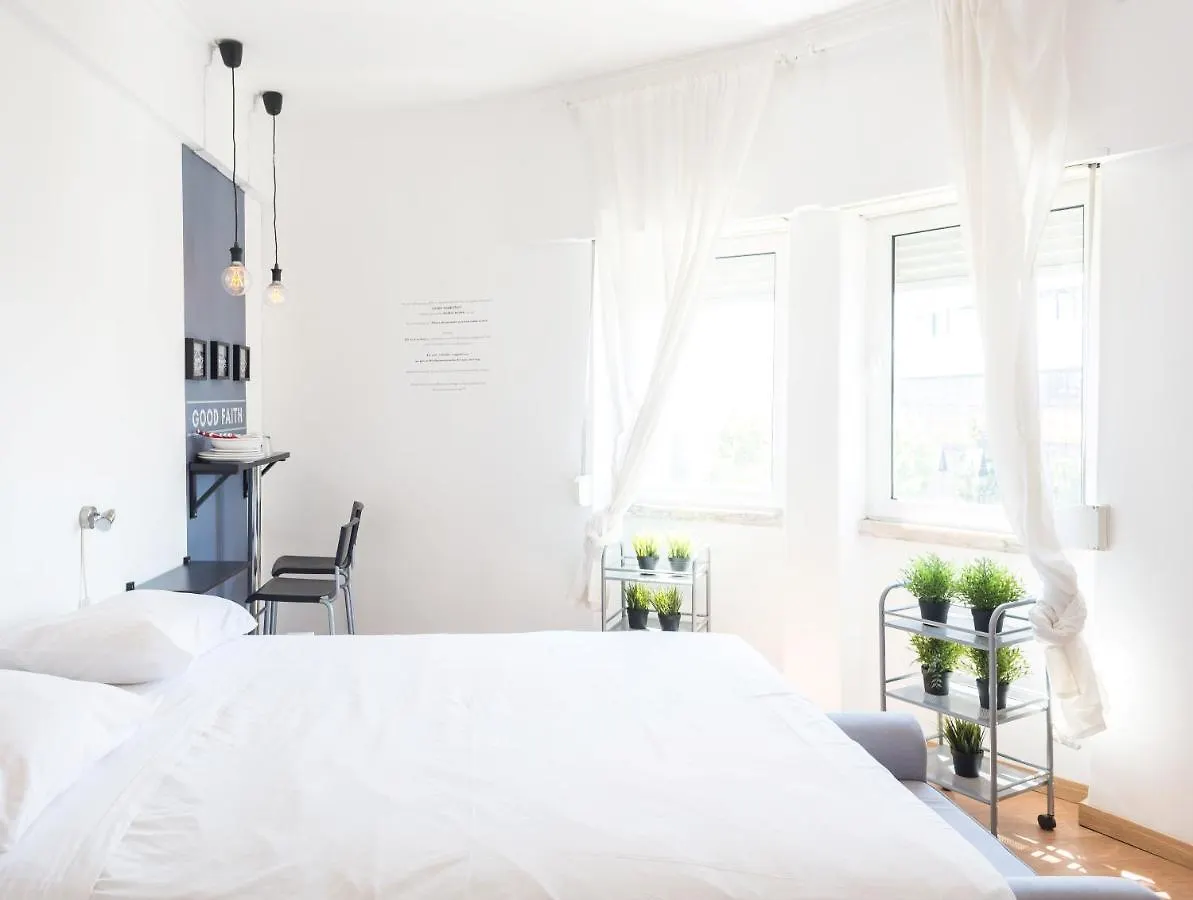 Marques Mini Hostel Lisboa Portugal